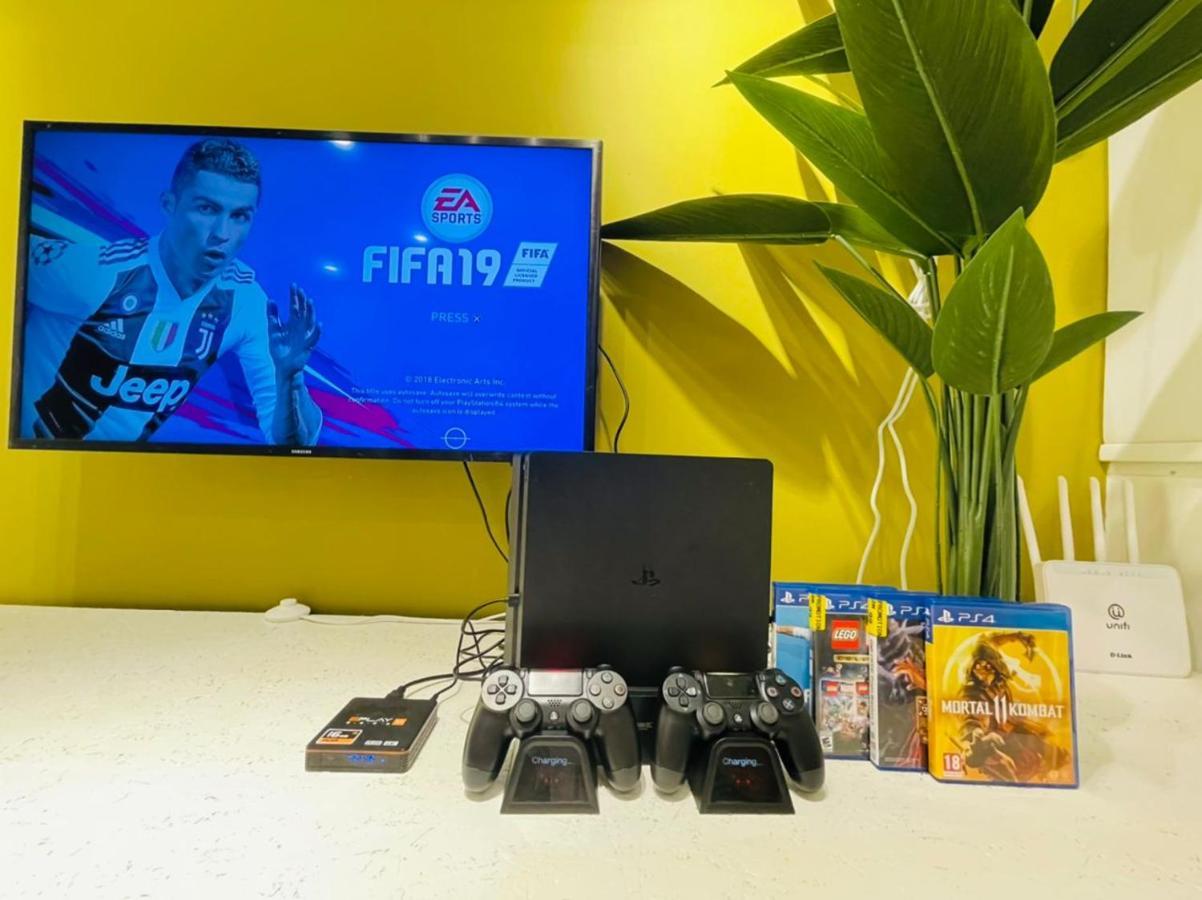 Funkyvila2 9Pax Near Iium, Kmc, Tarc, Bbq, Ps4 Kuantan Kültér fotó